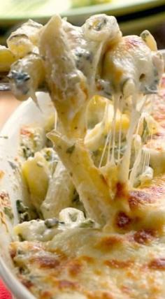 Cheesy Spinach Dip Chicken Pasta ~
