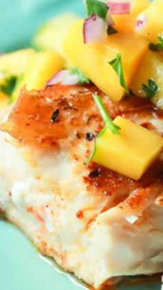 
                    
                        Cajun Mahi Mahi with Mango Pineapple Salsa ~ Pan Seared Cajun Mahi Mahi with a fresh Mango Pineapple Salsa, an easy gluten free recipe that takes 15 minutes to make!
                    
                