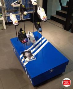 
                    
                        #cooldisplay #Adidas #Munich Photo by #GabriellaSimone www.futureconcept...
                    
                