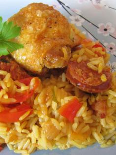 chorizo and chicken paella. it’s easy to make and packed full of flavor!