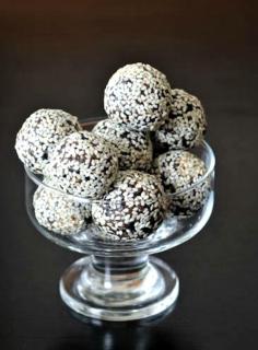 Blueberry Sunflower Energy Bites @spabettie5: Eat more blueberries to help lower cholesterol.