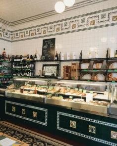 
                        
                            Au Gourmand in Prague / photo by Teodorik Mensl
                        
                    