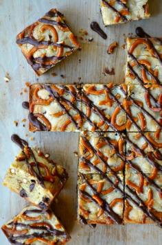 Chocolate chip pretzel bars