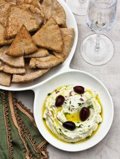 Spicy Feta Dip with Roasted Red Peppers