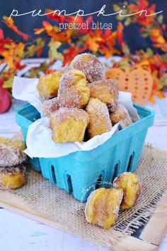 Creative Pumpkin Dishes: Pumpkin Pretzel Bites #PreppyPlanner