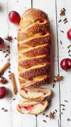 spiced plum & marzipan braid