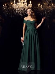 A-linjeformat Ärmlös Off-shoulder ringning Chiffong Långa Klänningar med Volanger