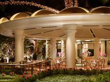 Features on Top Las Vegas Restaurants & Chefs