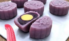 Purple Sweet Potato Cheese Custard Snow Skin Mooncake