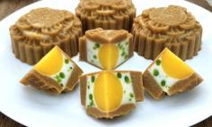 Brown Sugar Cendol Agar-Agar Jelly Mooncakes